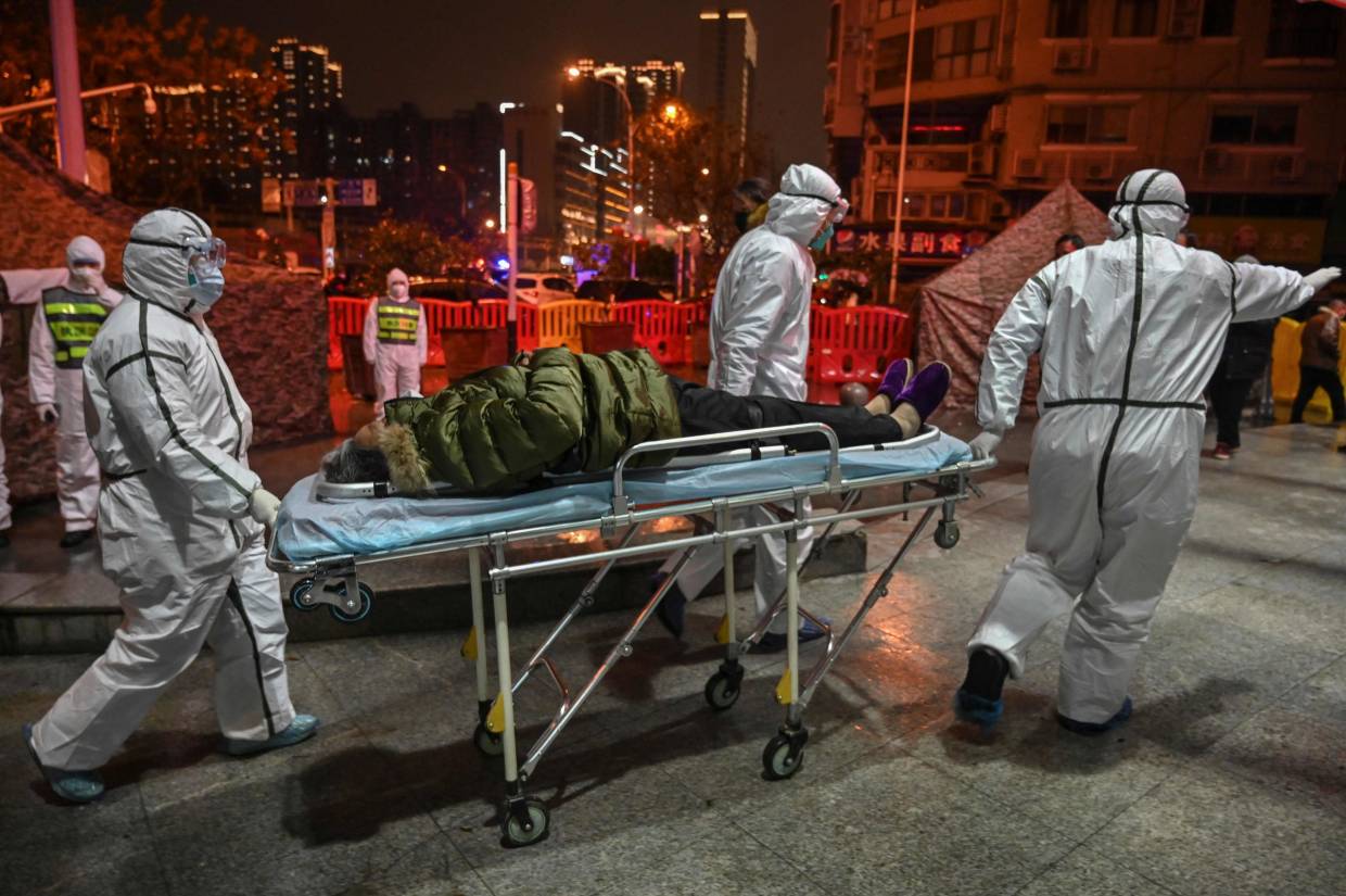 Wuhan virus: China mobilises medical teams to fight new coronavirus